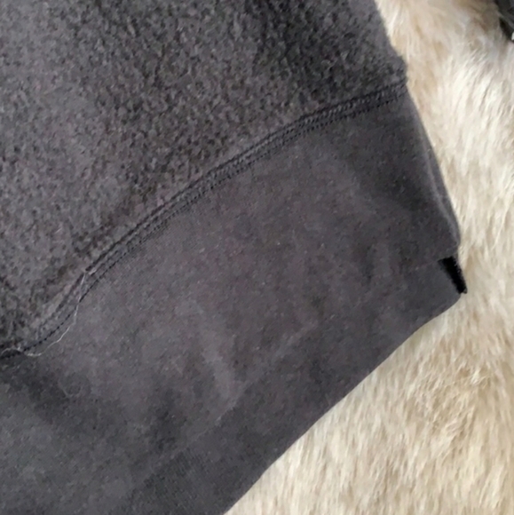 Victoria's Secret Pink Fuzzy Knit Crew Neck Roses Embroidered Pullover Size L - Picture 7 of 13